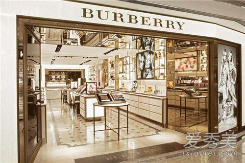 Burberry和阿瑪尼哪個檔次高 Burberry和阿瑪尼哪個好