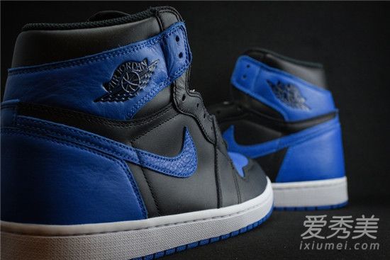 aj1黑藍和皇家藍區別 aj1黑藍上腳圖