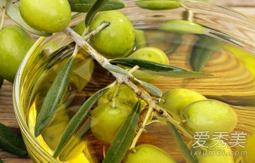 橄榄油能去痘印吗 橄榄油护肤的功效与作用