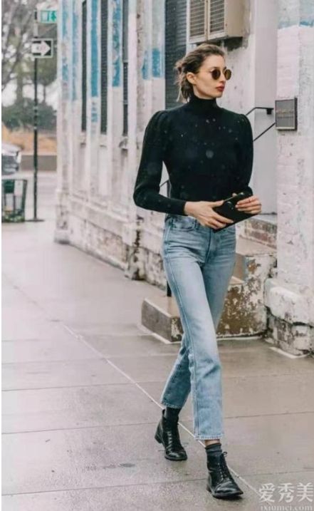 体重不超过100磅的女孩应该少穿这三条裤子。