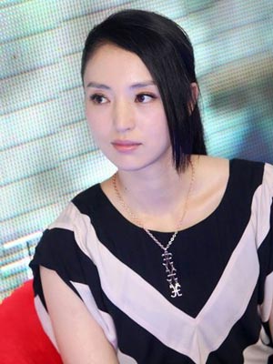 湯唯解禁成功翻身 大膽無妝出鏡秀美肌