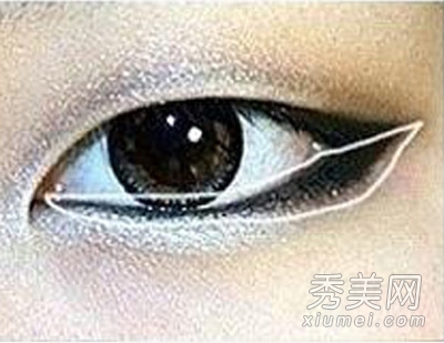 韩式单眼皮眼妆 图解金妍儿眼线画法