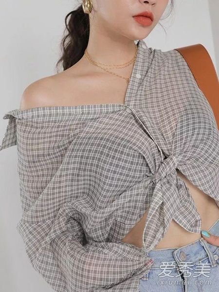 上半身太多不好吗?胸部大的女孩在夏天需要穿三次和三次衣服。