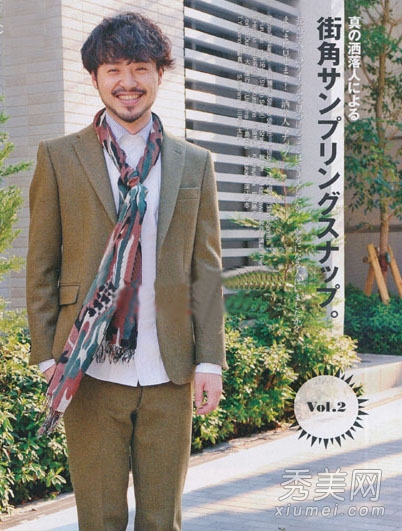 日本男星演绎秋冬男生时尚中长发型