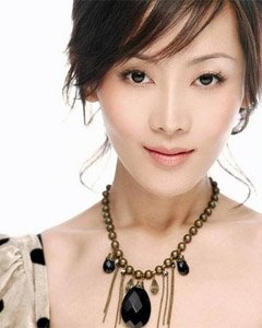 清爽校園美女 開學前夕美肌要抓緊