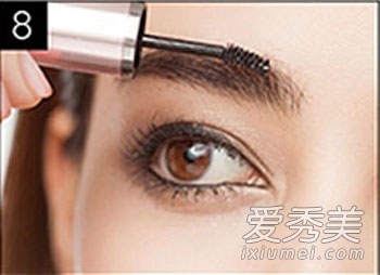 英伦风彩妆：优雅眉妆化妆教程（图）