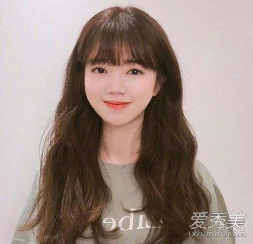 2018最火的刘海发型图片 人气网红刘海自己在家也能diy