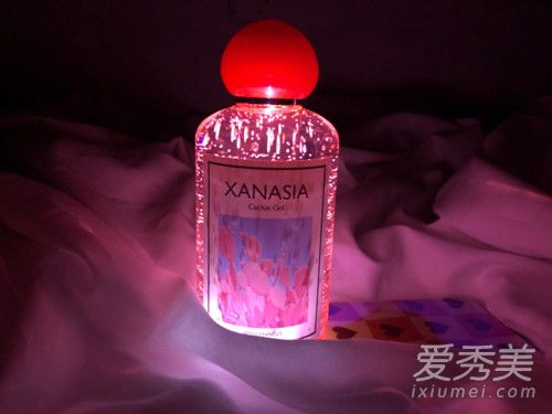 xanasia小红瓶有什么功效适合什么肤质 xanasia小红瓶怎么用