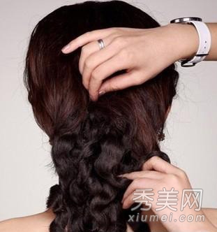 唯美的韩式新娘盘发发型 步骤图解