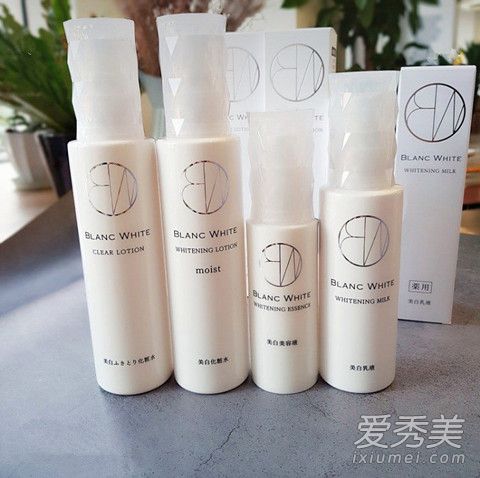 台灣藥妝店必買清單 台灣開架藥妝店一月彩妝暢銷排行清單公開