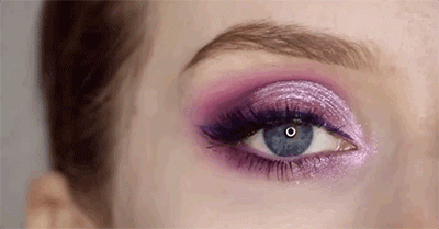泫雅新妆容是什么样子的 泫雅新妆容同款紫色眼妆教程