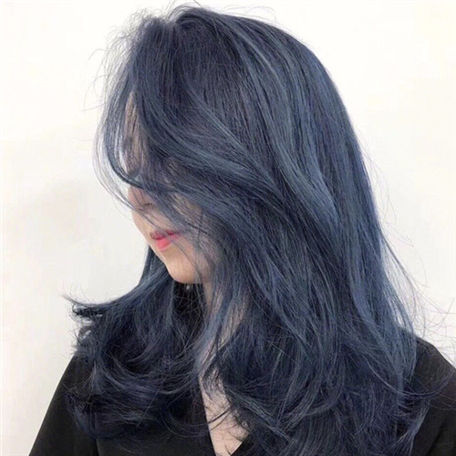 雾蓝色头发需要漂吗 雾蓝色头发褪色后效果图