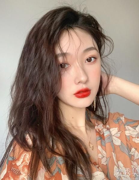 什么口红色号显皮肤白？大牌显白色号排行榜