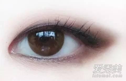 女生單眼皮怎麼化妝好看 單眼皮應該避免的眼妝畫法