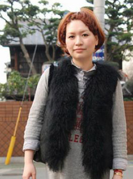 街拍日本潮女 时尚瘦脸发型