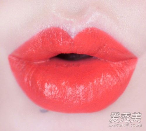 nars珊瑚色口红哪个色号好看 nars6种珊瑚色口红对比!