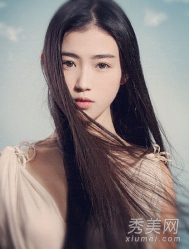 张辛苑示范 2012最流行的复古发型
