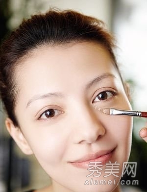 减龄化妆术 瞬间年轻十来岁