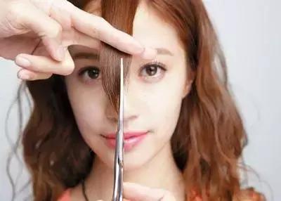 刘海那么diao 哪一种才适合你的脸型？ 长脸适合的刘海