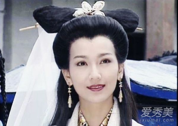 《我们来了》赵雅芝陈乔恩合影似姐妹 冻龄秘诀在这里 冻龄秘诀