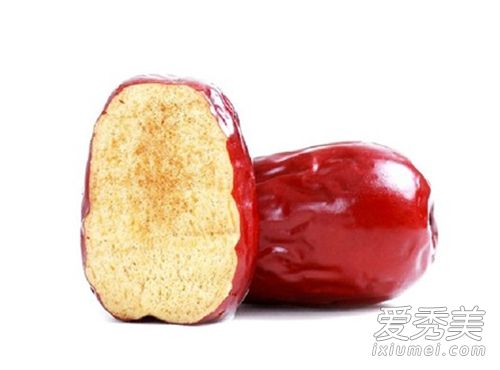 黑眼圈可以吃没  五种去除黑眼圈的食物 去黑眼圈的食物