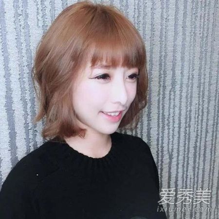 2018韩式人气发型 2018韩式发型女中长发