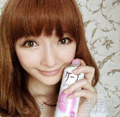甜美梨花头DIY 卷发棒打造完美发型