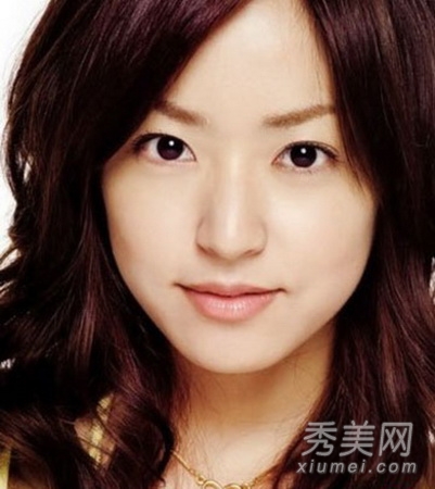 揭秘日本15位当红女星瘦脸发型