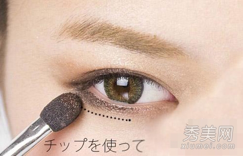 最全眼线化妆教程 初学者变妆必备
