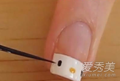 DIY美甲：2款Kitty美甲做法