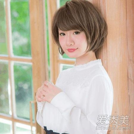 2018年流行的杏灰色是什麼顏色 杏灰色和什麼發型搭配好看