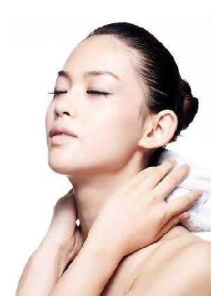 日本美容专家：洗脸转运的新思路