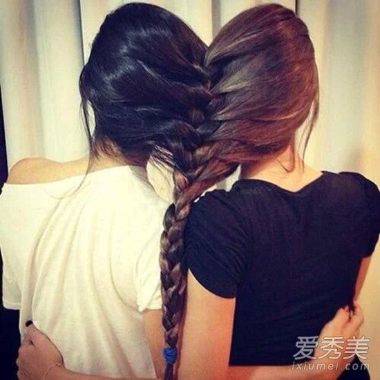 為什麼長發的女生每天都會掉很多頭發？ 女生掉頭發的原因