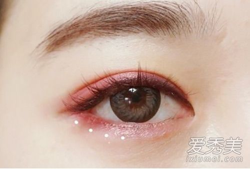 韩系桃红妆怎么画 让你过年相亲不败北 韩系妆容画法