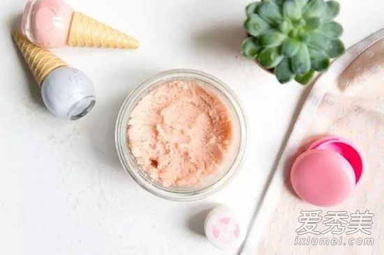 磨砂膏可以用在脸上吗 磨砂膏多久用一次最好