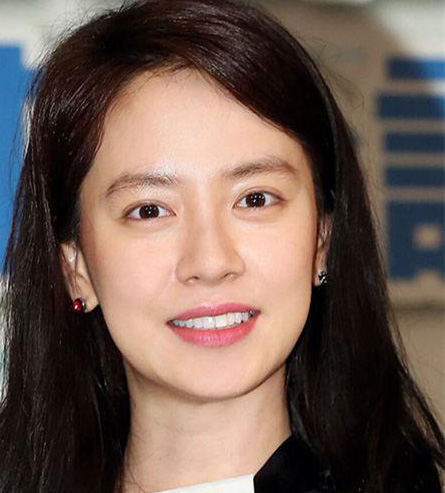 郑爽尖嘴猴腮老十岁 圆脸女星教你妆出好气色 怎么化妆减龄