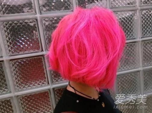 陈伟霆粉红色头发怎么染 陈伟霆染过的头发颜色大全