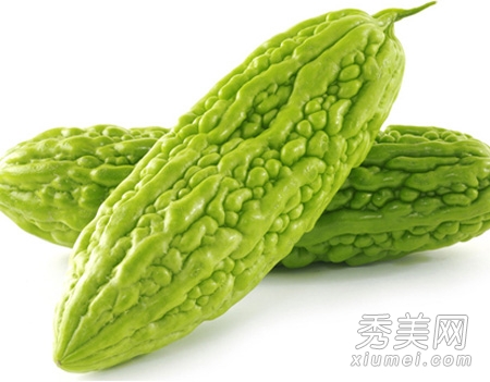 DIY秋季保湿面膜 纯天然补水法宝