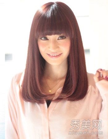 齐刘海发型图片 适合大脸长脸女生