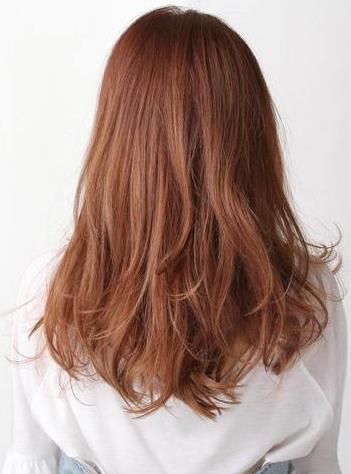 棕红色头发适合年龄 棕红色头发掉色后效果图