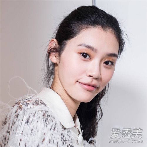 ​小花PK冻龄女神 《我们来了》护肤秘籍哪家强 护肤秘籍