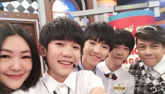 TFboys王俊凱發質好好 黑發少年萌萌噠