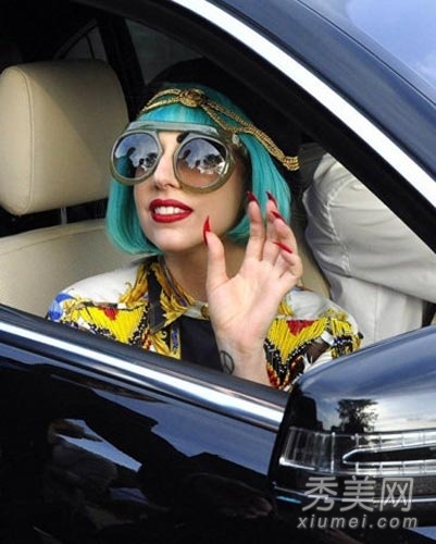 Gaga做封面女郎 女神发型图片盘点