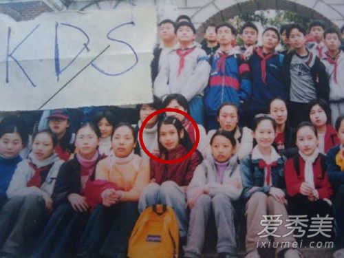 到底整没整？baby小学到初中的照片又被扒了个底朝天 baby整容前后照片