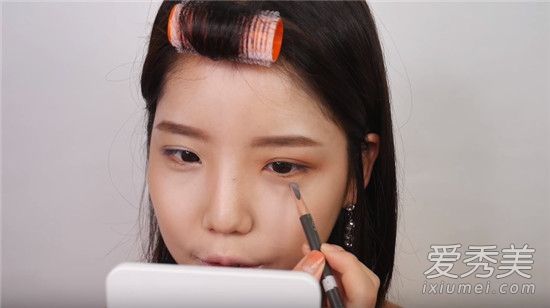 宋仲基为什么喜欢宋慧乔 乔妹靠卧蚕妆容成功打动欧巴的心