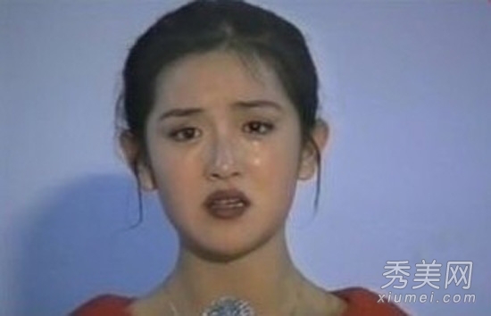 传谢娜怀孕3月？ 昔日乡土妆容蜕变做辣妈
