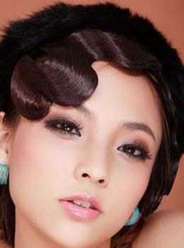 showgirl张妮娜演绎10款时尚发型