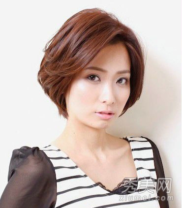 人人都爱小脸型 9款短发甩掉饼脸最显瘦