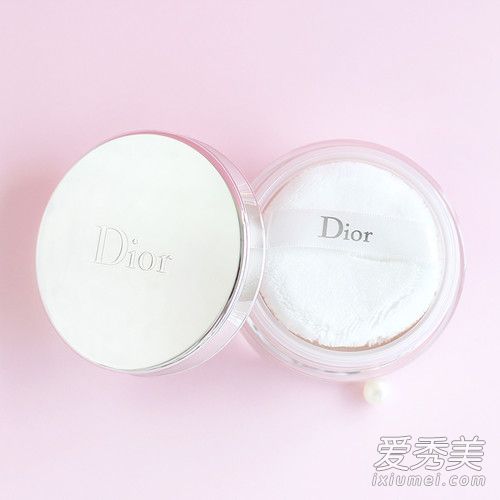 迪奥散粉专柜价格 迪奥散粉好用吗