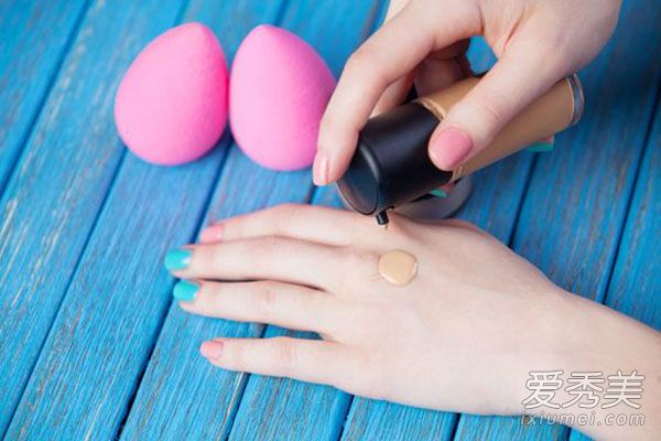 美妆蛋你真的会用吗？五种错误使用方法 化妆工具